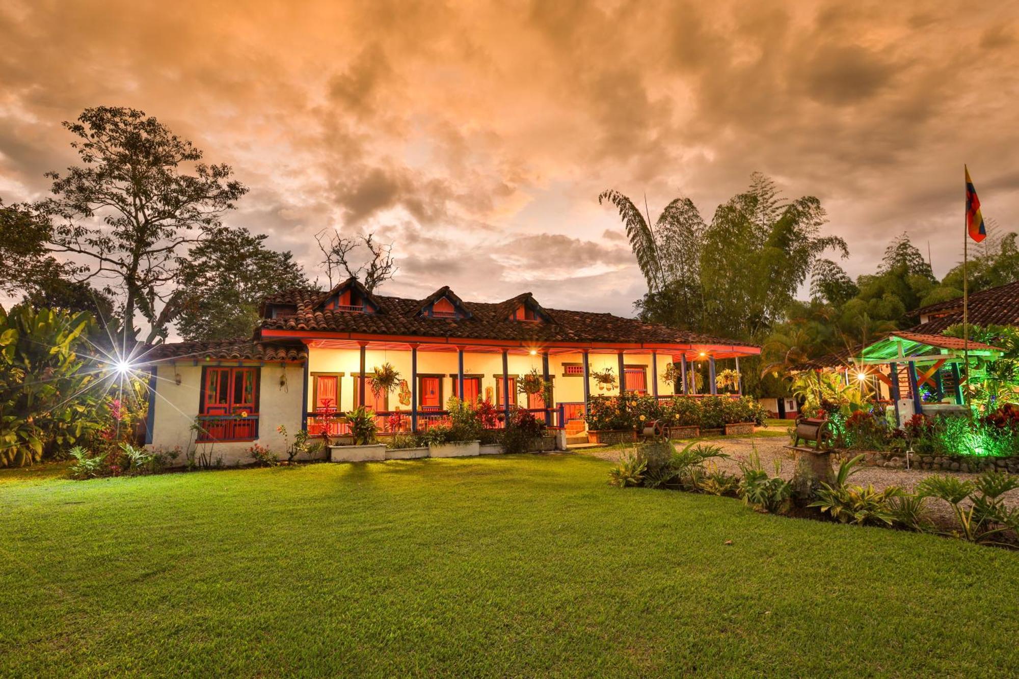 El Percal Hacienda Hotel Montenegro Zewnętrze zdjęcie
